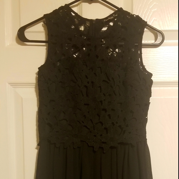 Penelope Tree Dress - Picture 1 of 6